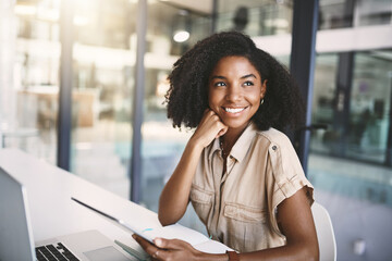 Aufkleber - Woman, thinking and tablet in workplace for business, idea and planning schedule on app. Communication, email and employee in creative agency, online vision and company website or professional