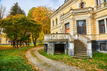 Canvas Print - Skole, Ukraine - Oktober 18, 2021: Aerial view to baron Groedl neo baroque style