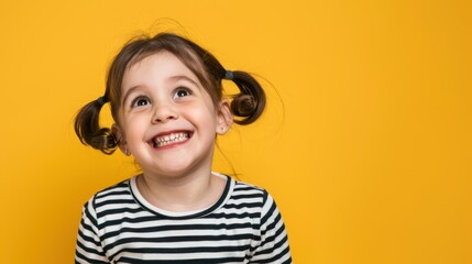 Sticker - The smiling young girl