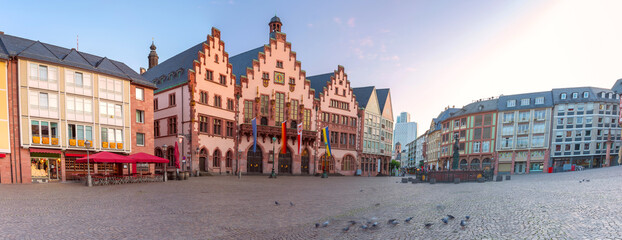 Poster - Old medieval houses on the Romerberg market square in Frankfurt am Main at dawn.