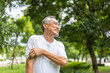 © Art_Photo - Senior asian man experiencing itchiness on his arm, scratching his upper arm with a concerned expression, skin irritation and itchiness in older adults, senior health, skin care and medical attention