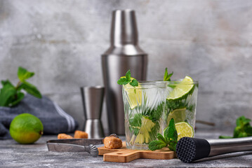 Poster - Summer cocktail with lime and mint