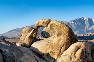 Wall Mural - Mobius Arch in Lone Pine, CA