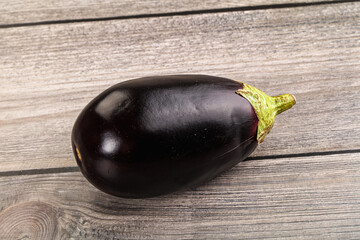 Raw ripe organic eggplant vegetable