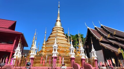 Wall Mural - Amazing Buddhist temple in Chiang Mai - Thailand.