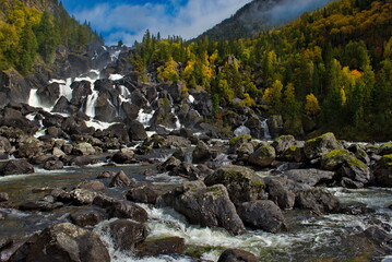 Canvas Print - Russia. South Of Western Siberia, Altai Mountains. Cascade waterfall Uchar on the Chulcha river, right tributary of the Chulyshman river.