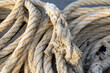 © AlvaroRT - Close-up of worn industrial ropes