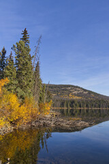 Wall Mural - Pyramid Lake on a Sunny Autumn Morning