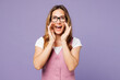 © ViDi Studio - Young employee business woman corporate lawyer wear white t-shirt vest glasses scream share hot news about sales discount with hands near mouth look camera isolated on plain purple background studio