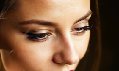 Canvas Print - Closeup Portrait of Woman's Eyes with Dramatic Makeup