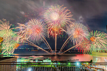 Wall Mural - fireworks in the lake