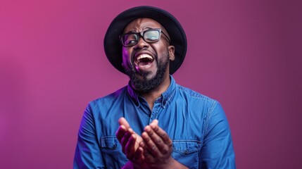 Canvas Print - The joyful man in glasses