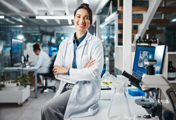 Canvas Print - Scientist, portrait of woman and arms crossed in lab for research, experiment or chemical test. Medical, study and biochemist with confidence for investigation, molecule structure or gene therapy