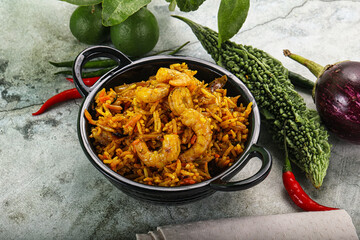 Wall Mural - Indian cuisine - briani with prawns