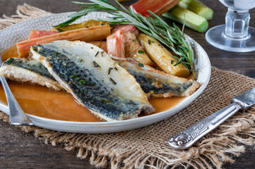 Sticker - Mackerel fillets with roasted rhubarb and rosemary