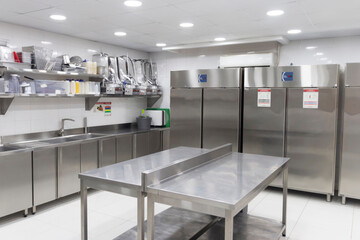 a room with refrigeration equipment for cutting meat.A place to store meat for a restaurant