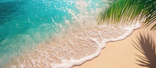 Aufkleber - Tropical stunning sandy beach with clear water and copy space Summer vacation web banner
