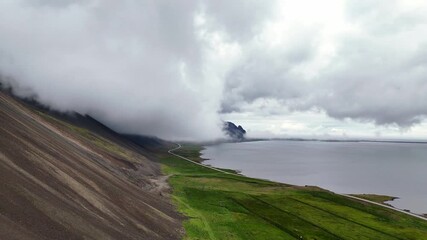 Poster - Iceland, South Coast near Hofn, Spectacular clouds