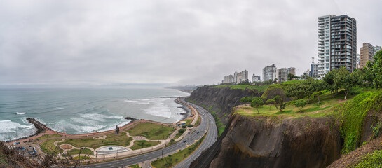 Wall Mural - The seaside view of Miraflores in Barranco District, Lima, Peru