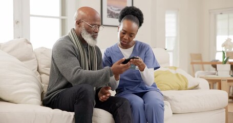 Canvas Print - Online, phone or senior man on social media with nurse on web for telehealth notification in nursing home. Smile, search or African elderly person with caregiver on mobile app reading news on blog