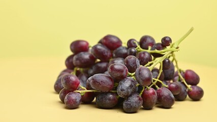 Poster - bunches of grapes