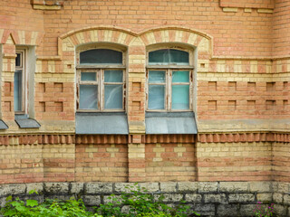 Wall Mural - old wall with windows