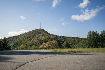 road to the mountains