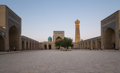 Wall Mural - Inner courtyard of the Kalon Mosque in Bukhara