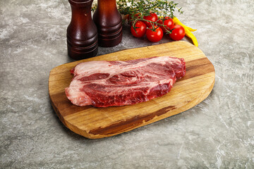 Canvas Print - Raw beef chuck roll steak