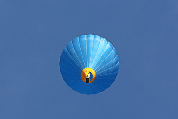 Poster - 	
Hot air balloon in the sky	