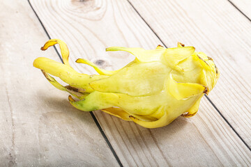 Poster - Tropical exotic yellow dragon fruit