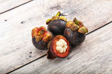 Poster - Sweet purple organic tropical mangosteen