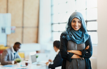 Poster - Portrait, arms crossed and Muslim woman with smile, office and confident with religion in business. Accountant, happy and proud of culture with headscarf, ambitious and employee in bank and Islamic