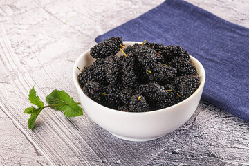 Wall Mural - Juicy sweet mulberry in the bowl