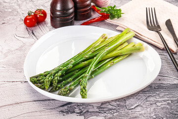 Sticker - Vegan cuisine - Boiled asparagus with oil