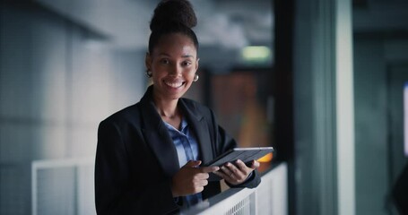 Aufkleber - Young African Businesswoman Smiling While Checking Financial Documents on a Tablet Computer. Portrait of a Successful Female Corporate Manager Looking at Camera in a Modern Office Building