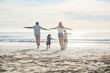 © Frank Coop/peopleimages.com - Beach, run and airplane with family back, play and adventure freedom by ocean on blue sky. Flying, game and children running with parents in Miami shore for holiday travel, trip and summer vacation