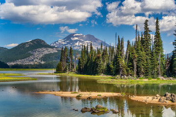 Wall Mural - lake in the mountains