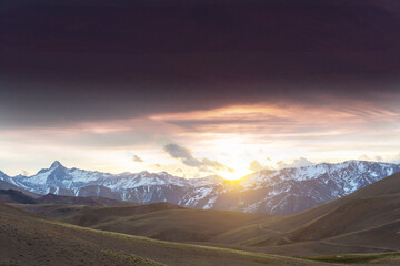 Canvas Print - Sunset in mountains