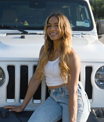 Beautiful young woman outdoors, portrait