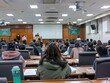 © NIPAPORN - University lecture on business ethics and audits students engage deeply