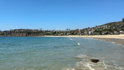 Wall Mural - Emerald Bay in Laguna Beach California 