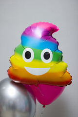 Wall Mural - rainbow poop smiley balloon