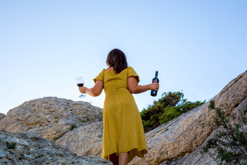 Poster - Girl in the mountains