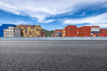Aufkleber - Empty road and stacked containers at port