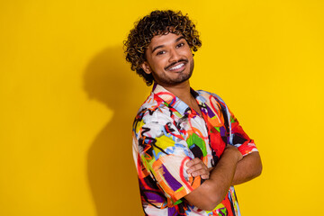 Poster - Photo of nice young man crossed arms empty space ad wear shirt isolated on yellow color background