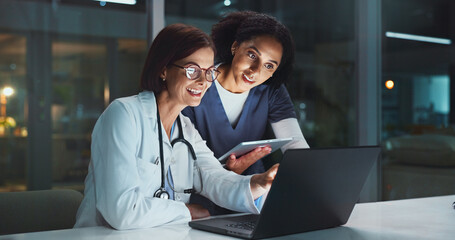 Poster - Night, doctor and nurse on laptop for good news or reading online reading schedule in hospital on digital app. Medical results, overtime or happy woman with technology, website info or telehealth