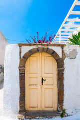 Wall Mural - White cycladic architecture in Santorini island, Greece.