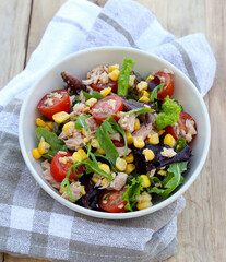 Tuna and vegetable mix salad