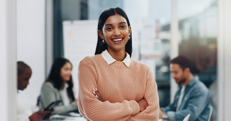 Aufkleber - Happy, crossed arms and portrait of business woman in office with company pride, confidence and smile. Creative startup, professional and person in staff meeting for career, work and job internship